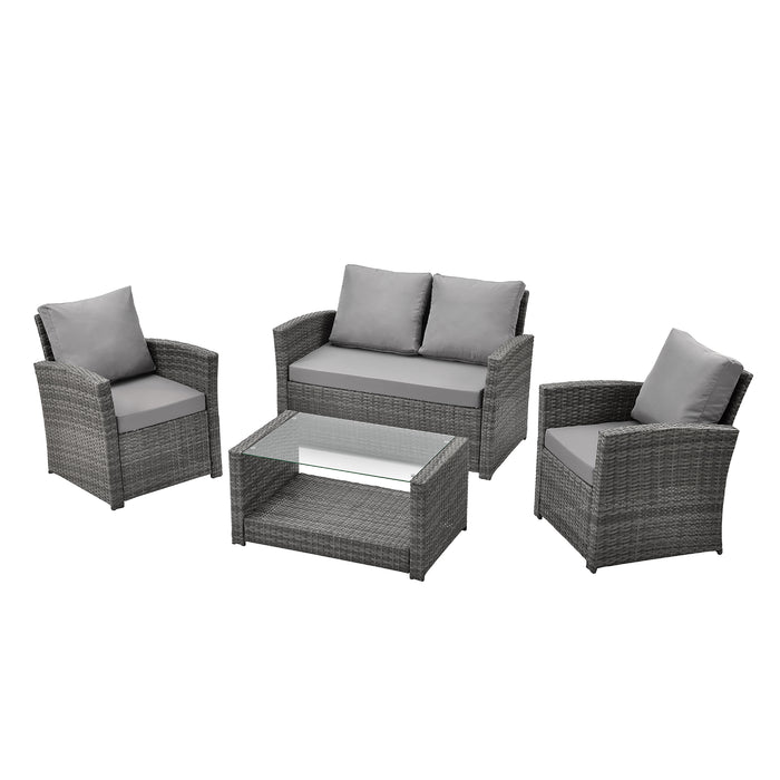 Gartenmöbel-Set mit grauen Polstern aus grauem Polyrattan mit zwei Sesseln, einem Sofa und einem Glastisch mit Ablage