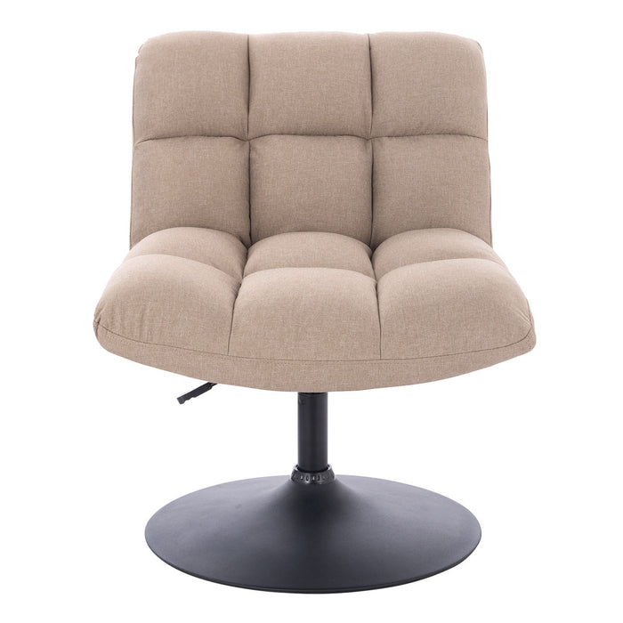 Beige gepolsterter Loungestuhl mit quadratisch gestepptem Muster und rundem schwarzem Metallfuß