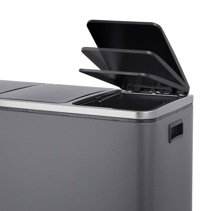 Vuilnisemmer Voor De Keuken, 54 Liter, Afvalemmer, Pedaalemmer Met 3 Vakken Binnenemmers En 6 Stickers Voor Afvalscheiding Afvalscheidingssysteem Grijs Zwart Ltb54g Vuilnisemmer Voor De Keuken, 54 Liter, Afvalemmer, Pedaalemmer Met 3 Vakken Binnenemmers En 6 Stickers Voor Afvalscheiding Afvalscheidingssysteem Grijs Zwart Ltb54g