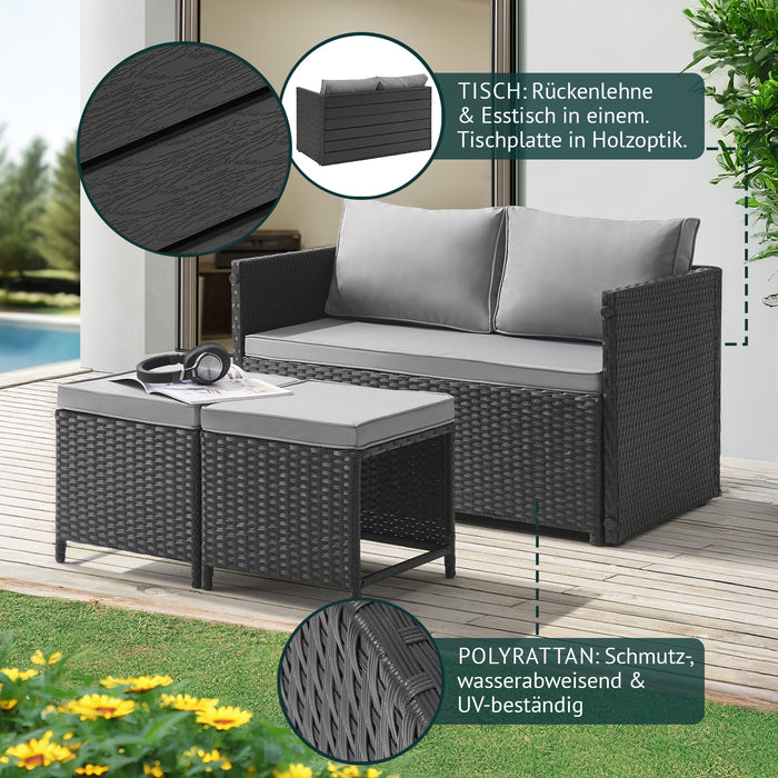 Gartenlounge-Set aus schwarzem Polyrattan mit zwei Hockern, die als Tisch mit Holzoptik-Tischplatte genutzt werden können, wasserabweisend und UV-beständig.
