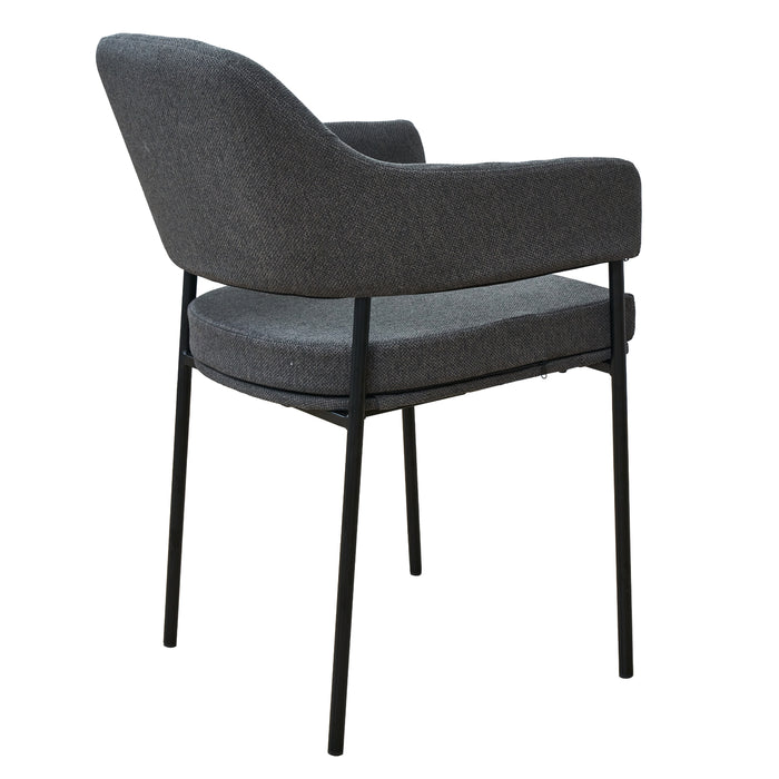 Moderner Stuhl mit grauem Stoffbezug, gepolstertem Sitz und Rückenlehne, schwarzem Metallgestell und Armlehnen von schräg hinten