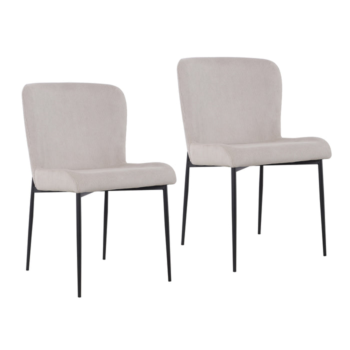Zwei beige SVITA Freddie Esszimmerstühle mit gepolstertem Sitz und Rückenlehne, schwarze schlanke Metallbeine