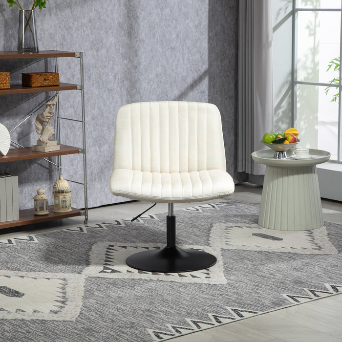 Frontalansicht beiger Lounge-Sessel mit runder Metallbasis auf grauem Teppich mit geometrischem Muster in modernem Wohnzimmer