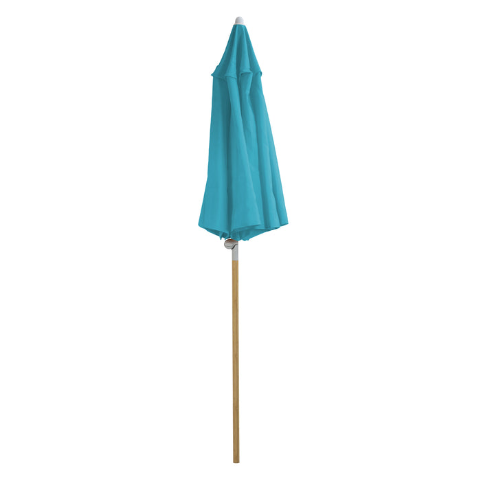 Geschlossener blauer Sonnenschirm mit Holzstiel