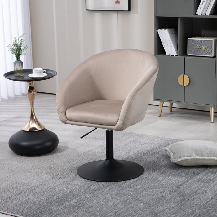 Taupefarbener, moderner Drehstuhl mit runder Basis in einem hellen Wohnzimmer neben einem kleinen Beistelltisch mit Vase und Tasse