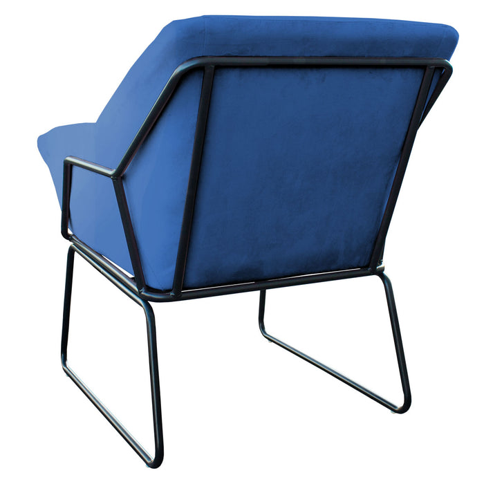 Rückansicht Moderner Sessel mit blauem Samtpolster und schwarzem Metallgestell in kantigem Design, das hinten und an den Seiten offen sichtbar ist
